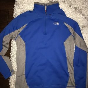 Men’s Northface Pullover